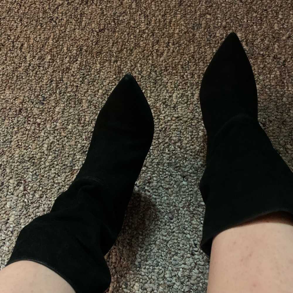 Michael  Kors Carey Bootie!!